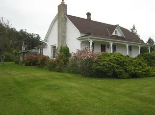 5375 Center Rd, Lopez Island, WA 98261