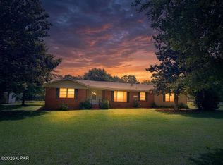 1272 Whitfield Ln, Marianna, FL 32448