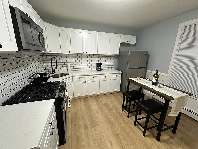 63 Whitmore St #1W — Photo 6