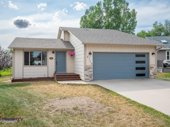 2115 Autumn Ct, Gillette, WY 82718