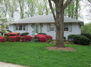 7519 Long Pine Dr, Springfield, VA 22151