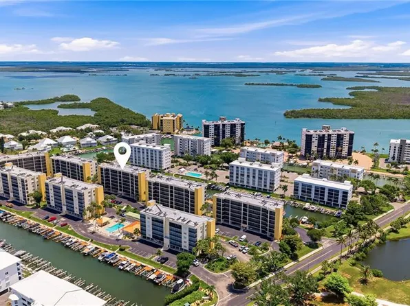 4421 Bay Beach LN #623, FORT MYERS BEACH, FL 33931