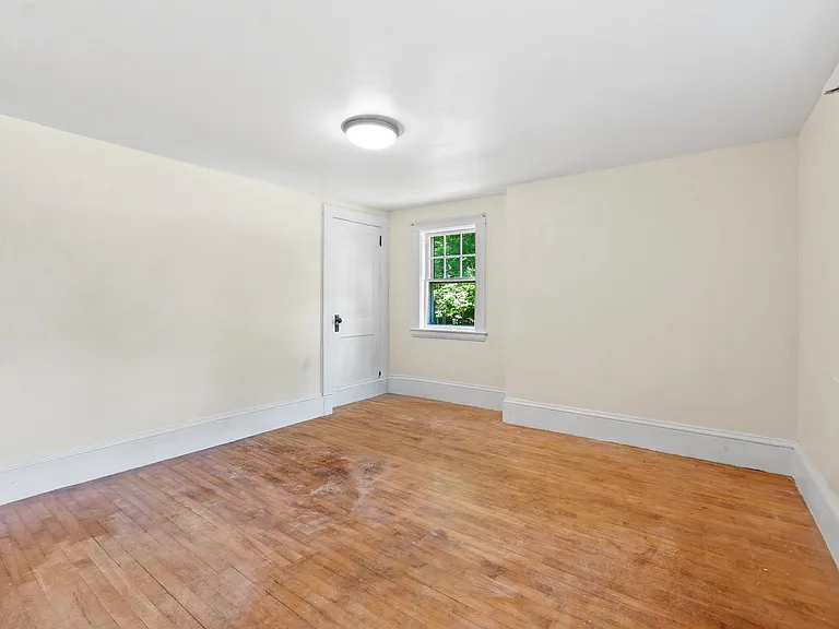 15 Sherburne Rd — Photo 21