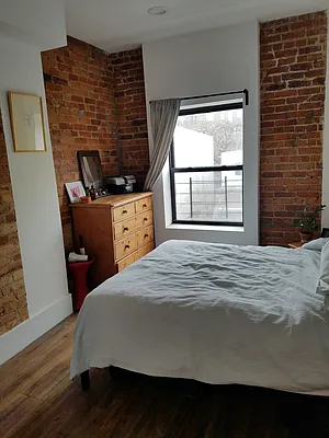 Rented by Corcoran | media 12