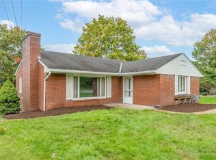 865 E McMurray Rd, Venetia, PA 15367