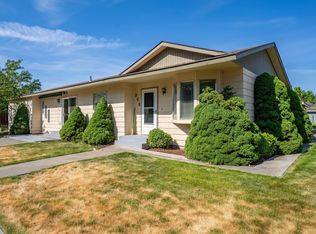 352 Breakwater Ct, Richland, WA 99354