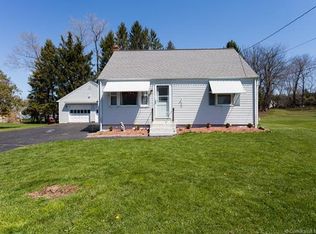 63 Pinehurst Dr, Meriden, CT 06450