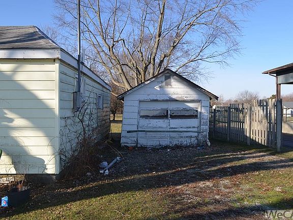 4th image of 3333 N West St