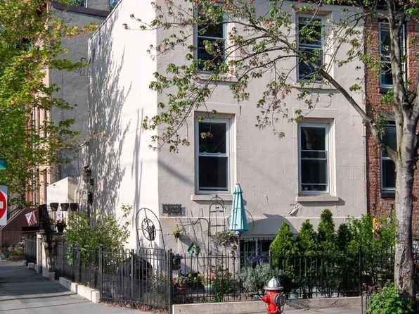 304 5th St, Jersey City, NJ 07302