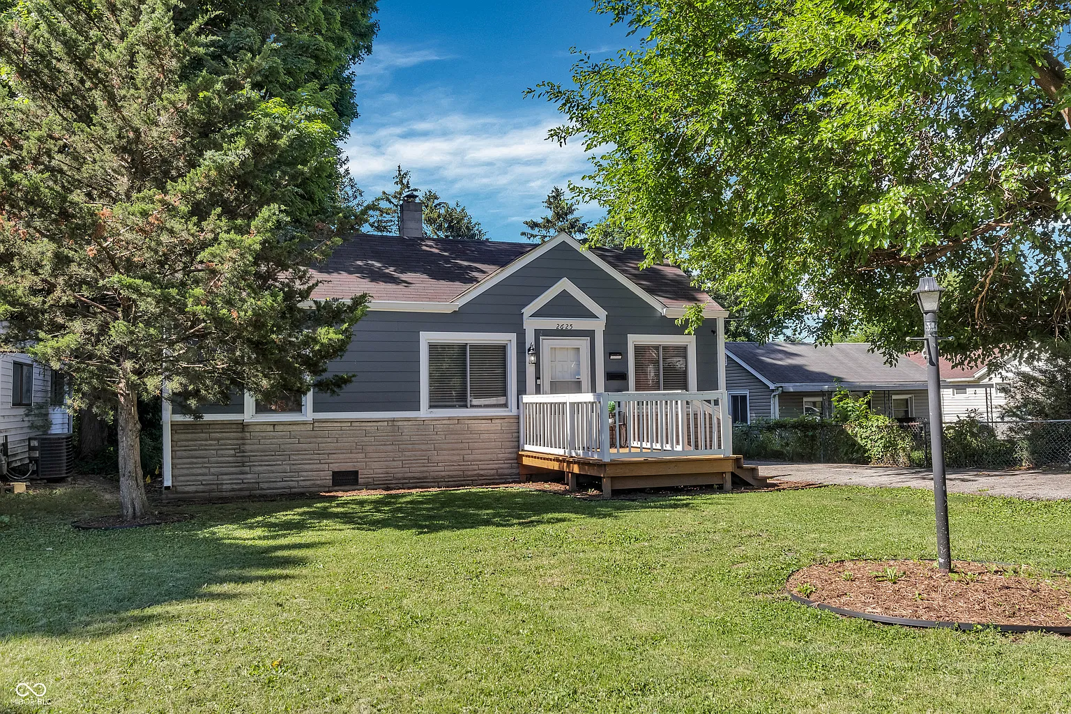 2625 Walker Ave photo 1