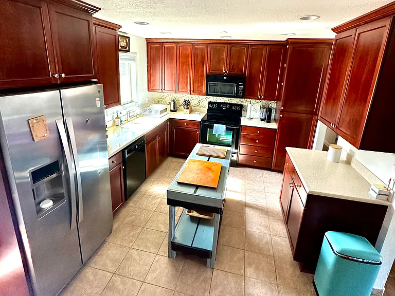 Kitchen, fully equipped with all the cooking toys!