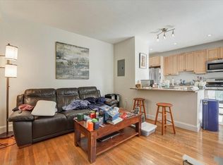 130 Myrtle St APT 5, Boston, MA 02114