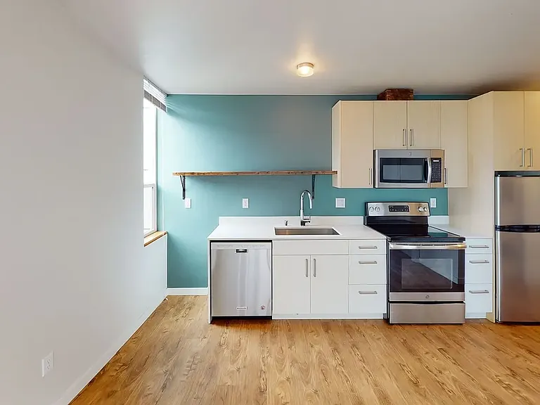 Junior Apartments — Photo 14