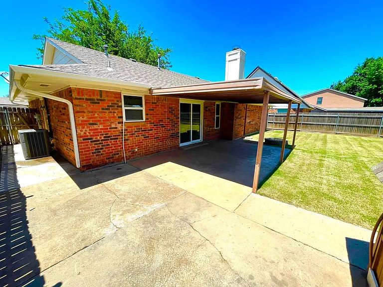 908 Cooper Ln — Photo 31