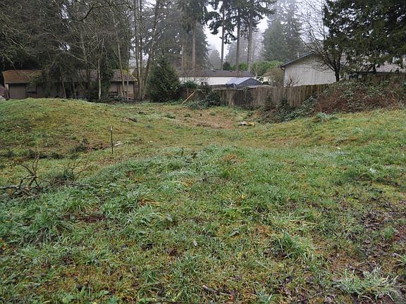 2nd image of 26807 Webb Cir NE