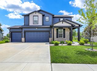 5461 Oak Knoll Dr, Whitestown, IN 46075