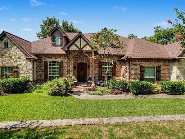 127 Cedar Bluff Ct, Aledo, TX 76008