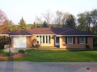 186 S Surry Rd, East Liverpool, OH 43920