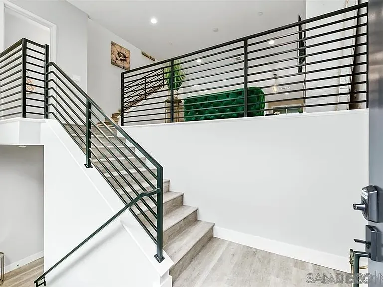 347 Oak Ave — Photo 33