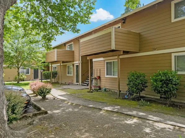 Erin Court, 17220 SW Heritage Ct #6B, Beaverton, OR 97003