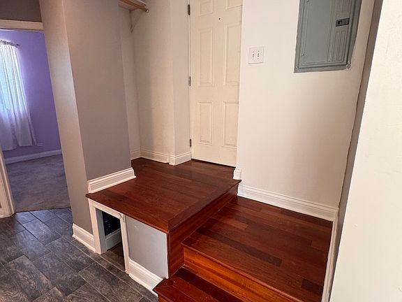5th image of 7229 W Palmer St #G
