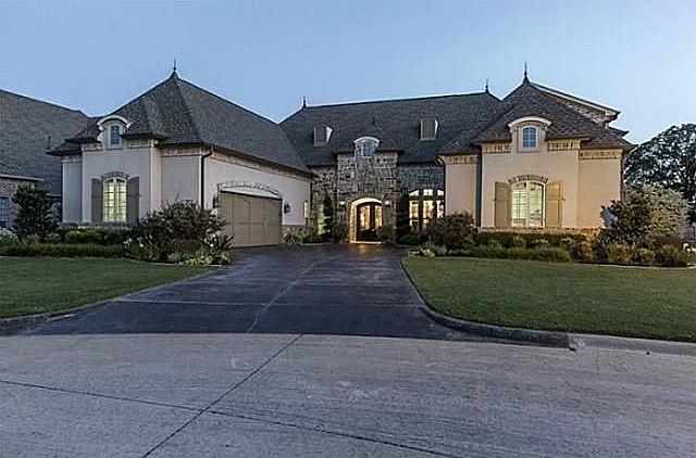 1st image of 509 Hunter Bend Dr