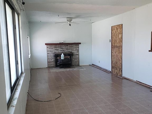 4th image of 1604 N Laguna Ave