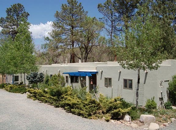 3rd image of 388 Sandesta Dr