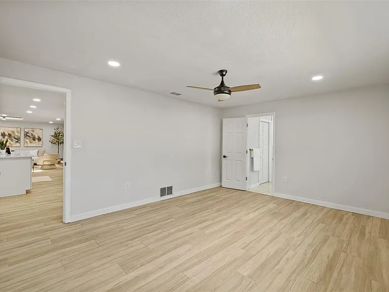 1905 Oro Ct — Photo 17