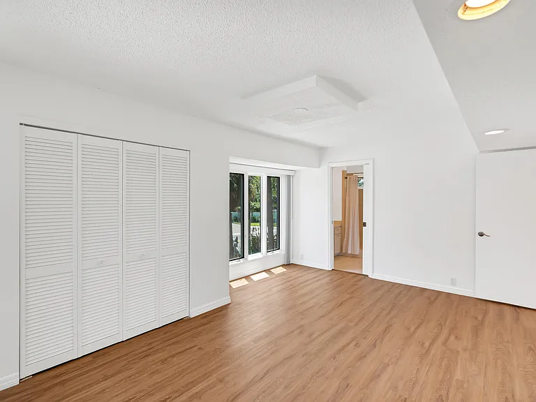4051 Shell Rd — Photo 20