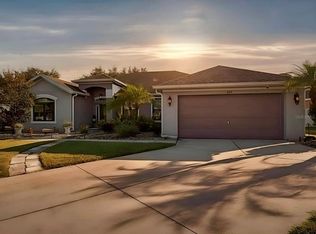 409 Skyview Pl, Chuluota, FL 32766