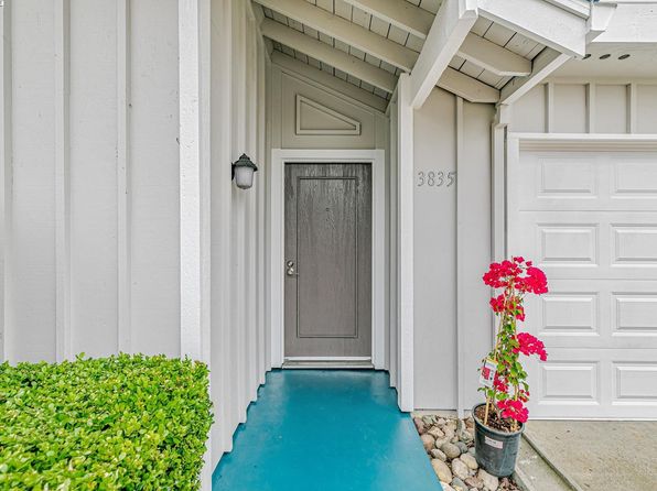 3835 Dryden Rd, Fremont, CA 94555