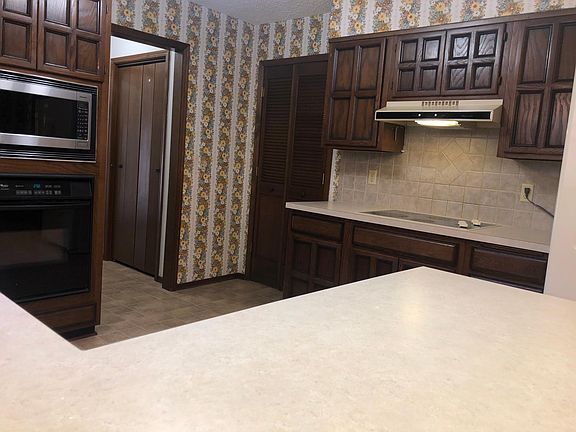 4th image of 6302 S 73rd East Ave