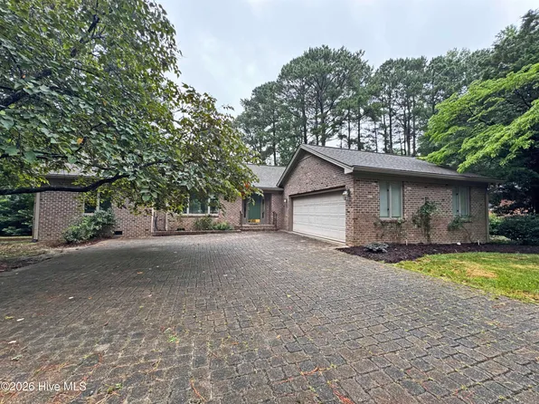 6 Sunset Drive, Whispering Pines, NC 28327