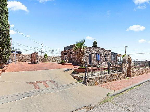 4th image of 3103 N Piedras St #B