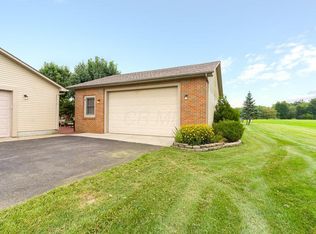 3285 Holt Rd, Grove City, OH 43123