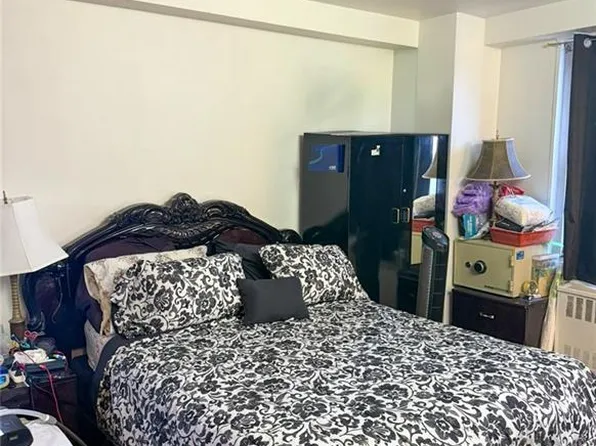 2650 Ocean Parkway image 17 of 24