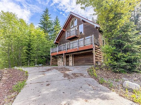 2nd image of 183 E Hyak Dr