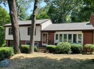 180 Diamond Hill Rd, Warwick, RI 02886