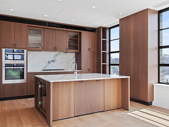 5th image of 10 Sullivan St #9A