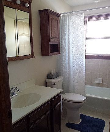 4th image of 2921 Centerville Road