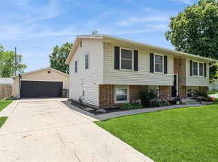 701 NE 8th St, Ankeny, IA 50021