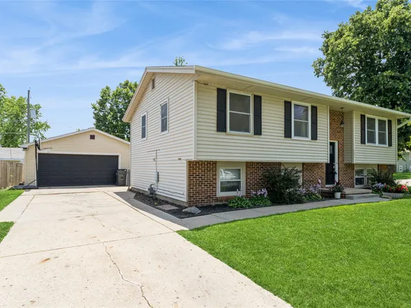 701 NE 8th St, Ankeny, IA 50021