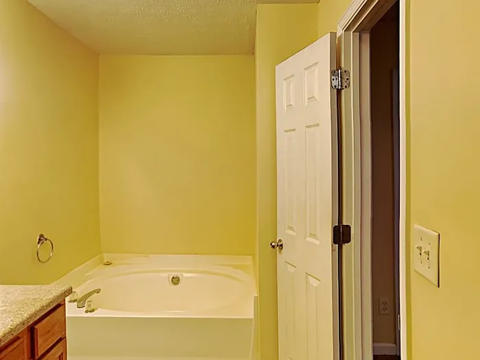 1445 Lafayette Sq — Photo 13
