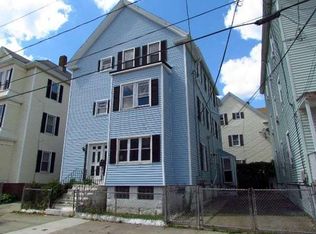 91 Beetle St, New Bedford, MA 02746