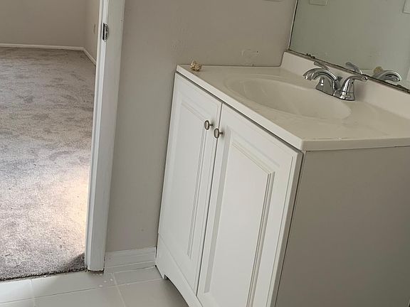 3rd image of 4908 Carrollwood Meadows Dr