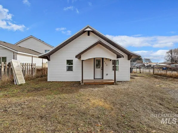 959 Burton Ave, Burley, ID 83318
