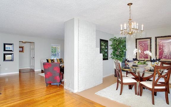 3rd image of 661 Seale Ave