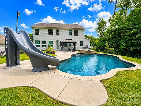 2nd image of 2657 Cheverny Pl