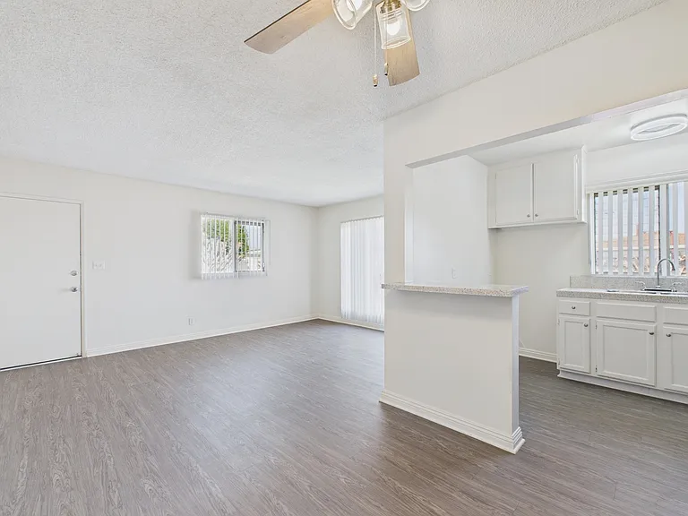 9682 Alwood Ave — Photo 26